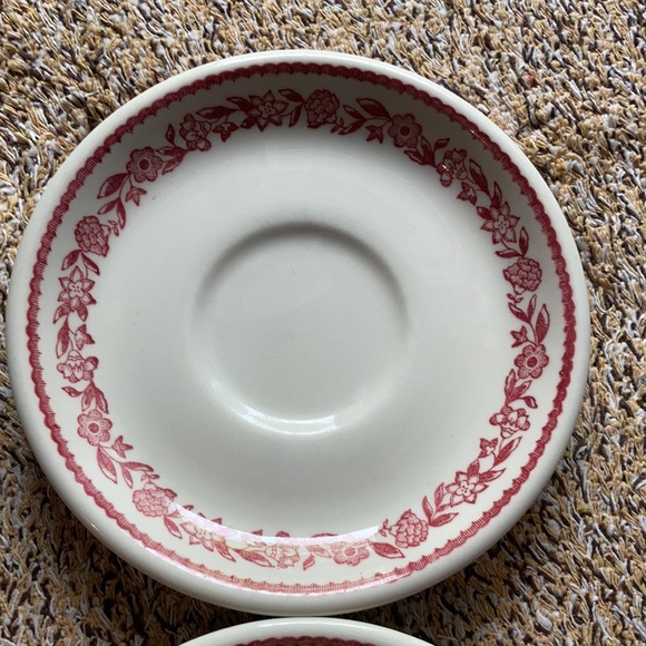 2 Buffalo China saucer plates. Excellent condition - Picture 3 of 8